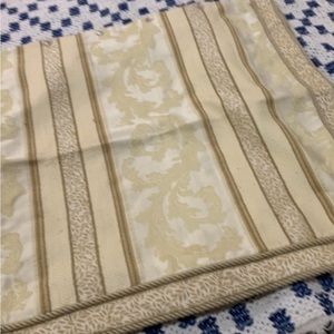 PAIR 26x26 Euro Shams Covers‎